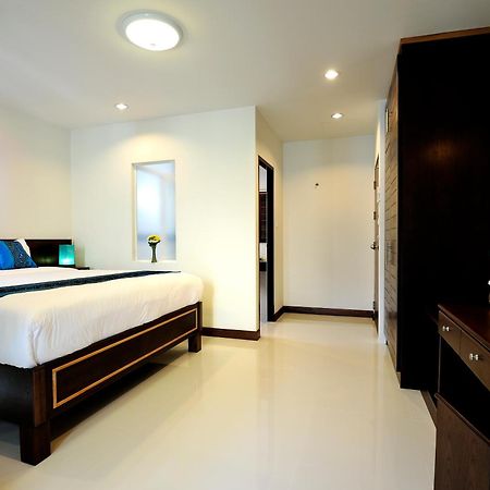 Ruen Buathong Boutique Hotel Patong Beach מראה חיצוני תמונה