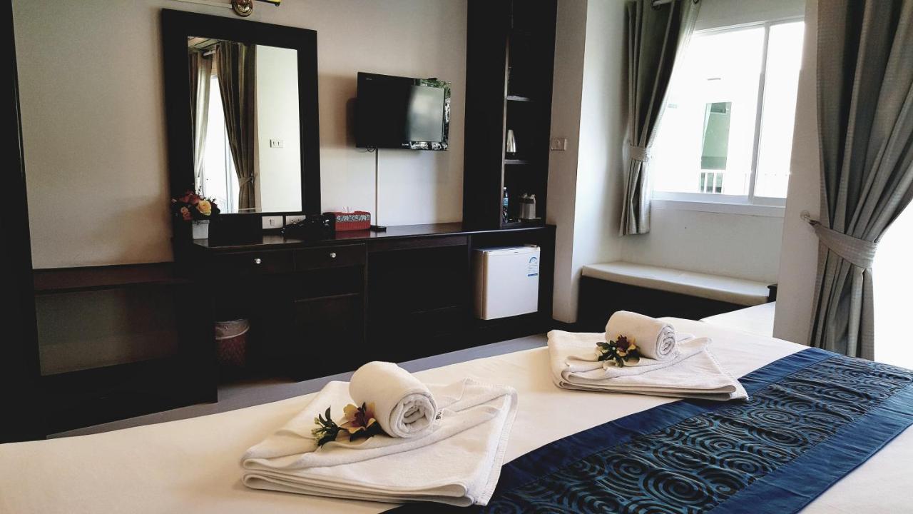 Ruen Buathong Boutique Hotel Patong Beach מראה חיצוני תמונה